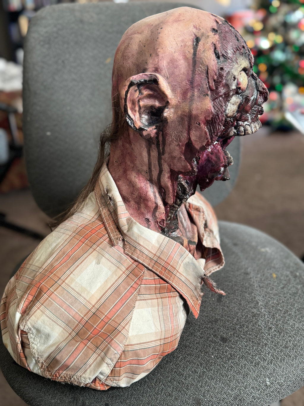 Zombie polyfoam and latex head Prop