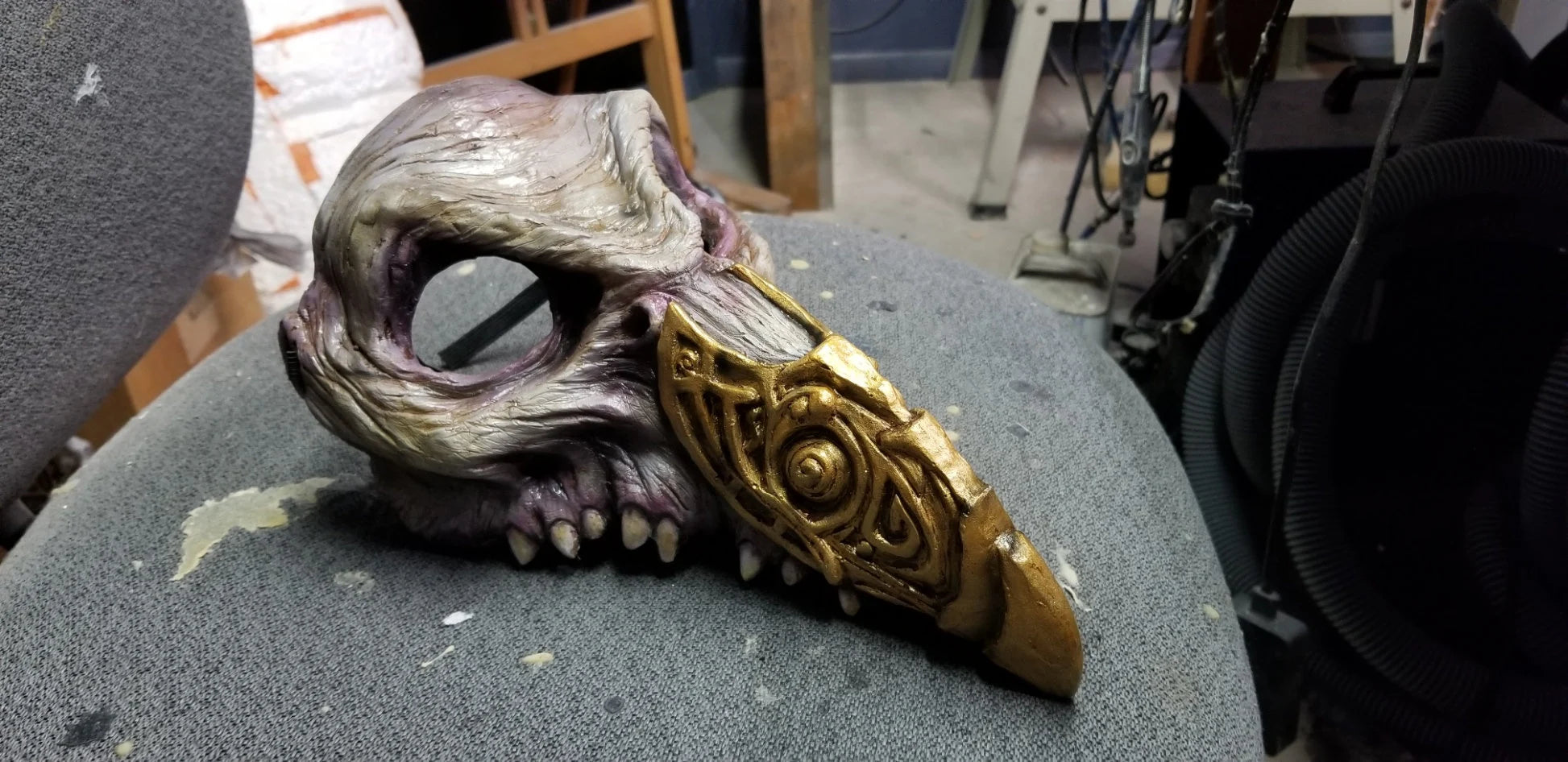 Emporer Overloard resin masquerade mask (made in the style of the Skeksis Emperor of the Dark Crystal)